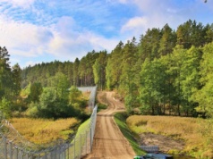 Białoruś może szkolić migrantów z forsowania ogrodzeń granicznych