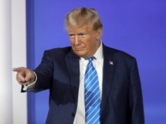 Pomoc Ukrainie. Trump insynuuje malwersacje