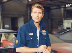 Nowa licencjonowana kolekcja Diverse Extreme Team x Gulf Oil