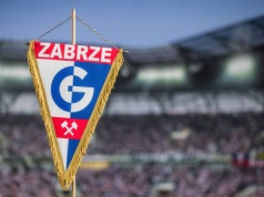 Górnik Zabrze chciał pobić rekord zakupowy, ale piłkarz wybrał Hiszpanię
