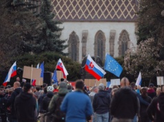 Wynik badania zaskakuje. Co siódmy Słowak chce przyłączenia kraju do Rosji