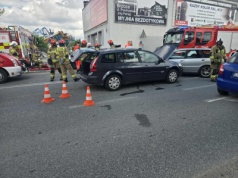 Policja bada przyczyny wypadków w Brzozie i na DW 238 przy zjeździe na Szczutki