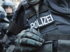 Policja rozpędza demonstrację w Berlinie – dziesiątki aresztowań. Wielu policjantów rannych