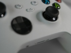 Xbox Series S w 2025 roku – czy to już retrogaming?
