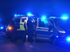 Rozbił BMW na wiadukcie odolanowskim (ZDJĘCIA)