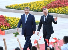 Jak Polska powinna ułożyć relacje z Chinami? Ekspert przyznaje: Węgry przesadziły