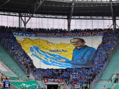 Kibice Ruchu Chorzów krytykowani za transparent. Przesadzili?