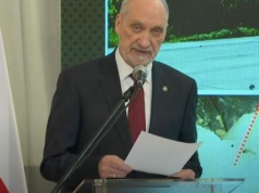 Jest decyzja ws. Macierewicza. Chodzi o utratę immunitetu