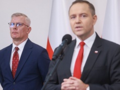 Karol Nawrocki z kontrowersyjnym człowiekiem mediów u boku