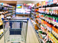Kiedyś królowały na sklepowych półkach, teraz z nich znikną. Polacy zajadali się tymi produktami
