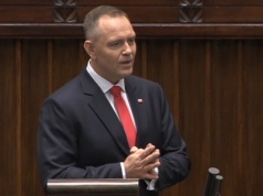 Nawrocki apeluje do Tuska. Zablokowane projekty, niejasne finanse
