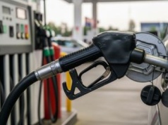Na półmetku wakacji ceny paliw na stacjach nie powinny się wyraźnie zmienić