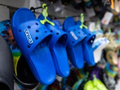 Microsoft zaskoczył. Wypuścił buty Crocs z Windows XP