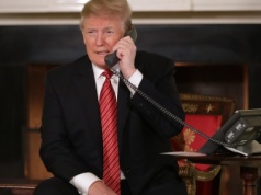 Przełom w sprawie Ukrainy? Media: Trump planuje spotkanie z Putinem i Zełenskim