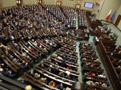 W Sejmie pojawi się czterech nowych posłów PiS