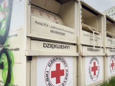Kontenery na odzież znikną z miast. Oto co jest zastąpi