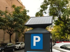 Parkometry i latarnie off-grid po polsku – kuriozalne inwestycje i rażące błędy