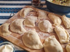 Pierogi czarnoleskie. Obecnie mało kto robi, farsz to maestria smaku