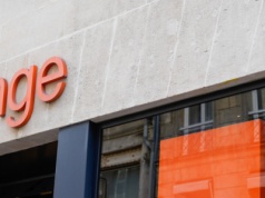 Orange odpala petardę dla przenoszących numer - grzech nie skorzystać