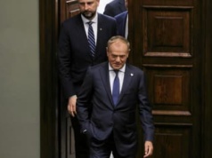 Premier ogłasza „złote czasy na polskiej kolei”