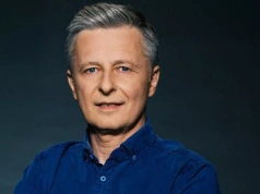 Kultowy komentator znów w Canal+ Sport. Wraca z Viaplay