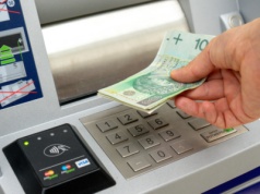 Różnica między Polską a Niemcami sięga nawet 100 proc. Przepaść w wynagrodzeniach