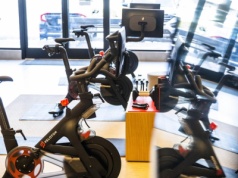 Peloton zwalnia setki pracowników. Restrukturyzacja przynosi pierwsze zyski