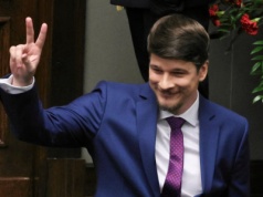 Daniel Nawrocki z partnerką na nowym zdjęciu. Posypały się komentarze