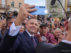 KALISZ: Pierwsza inicjatywa z podpisem Prezydenta Nawrockiego: TAK! dla CPK