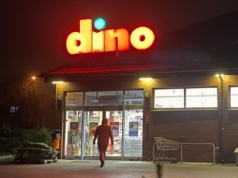 Dino idzie za granicę? Na razie chce wysyłać tam ten jeden produkt