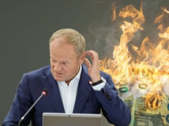 Jachty, meble, brydż i sztuki walki. Odkryto, na co szły pieniądze z KPO