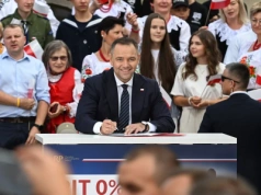 Prezydent Nawrocki podpisał projekt ustawy. Chodzi o „PIT zero”