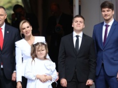Rowerkowy rajd po Belwederze. Najmłodsza mieszkanka czuje się jak u siebie