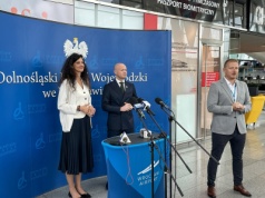 Wrocław: Paszport biometryczny na lotnisku – jedyny taki punkt w Polsce