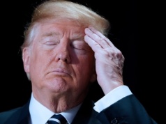 Trump straszy kryzysem. 