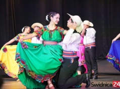 Folkowy zawrót głowy trwa! 33.Międzynarodowy Festiwal Folkloru na półmetku [FOTO]