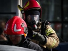 Duży pożar bloku w Chorzowie. Znaleziono ciało