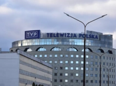 Skąd pieniądze biorą media publiczne w Europie? TVP w samym środku
