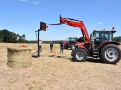 Koszykówka z Massey Ferguson 5M
