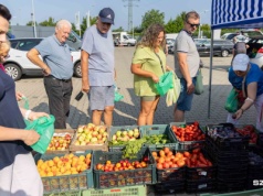Bazar na Bronowickiej kusi zdrowiem i ekologią [ZDJĘCIA]