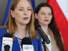 Publiczne pieniądze przejdą przez sito. Ministerstwo sprawdzi każdą wydaną złotówkę