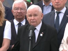Gorąco na miesięcznicy smoleńskiej. Kaczyński: Mamy tutaj zbiór śmieci