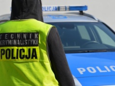 Dramat w Elblągu. Padły strzały. Na posesji znaleziono dwa ciała