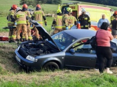 Wezwano śmigłowiec LPR. Sześć osób trafiło do szpitali