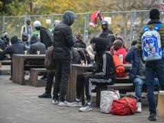Francuska władza sądownicza zdemolowała ustawę ograniczającą imigrację