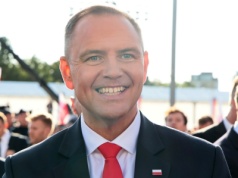 Niezależny czy pod wpływem PiS? Polacy oceniają prezydenta Nawrockiego