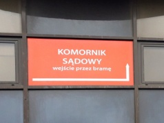 Dostałeś pismo od komornika? Wyjaśniamy, jakie prawa mają dłużnicy. O tym musisz pamiętać