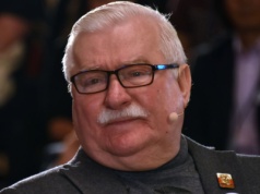 Lech Wałęsa zaapelował do byłych esbeków. Poprosił ich o pomoc w walce z „Centkiewiczem”