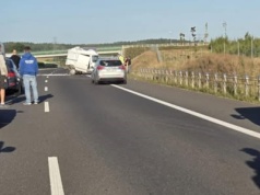 Obwodnica Olsztyna zablokowana. Kierowcy stoją w korku