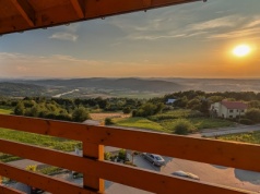 Wieża w Dąbrówce Szczepanowskiej. Widoki na Tatry